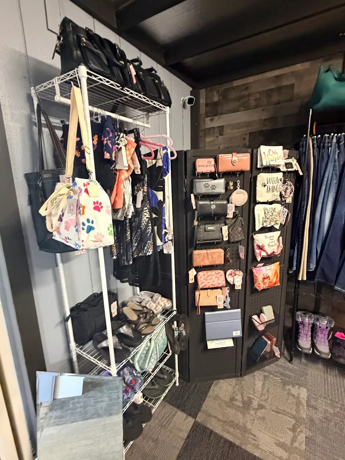 Handbags, wallets and accessories display